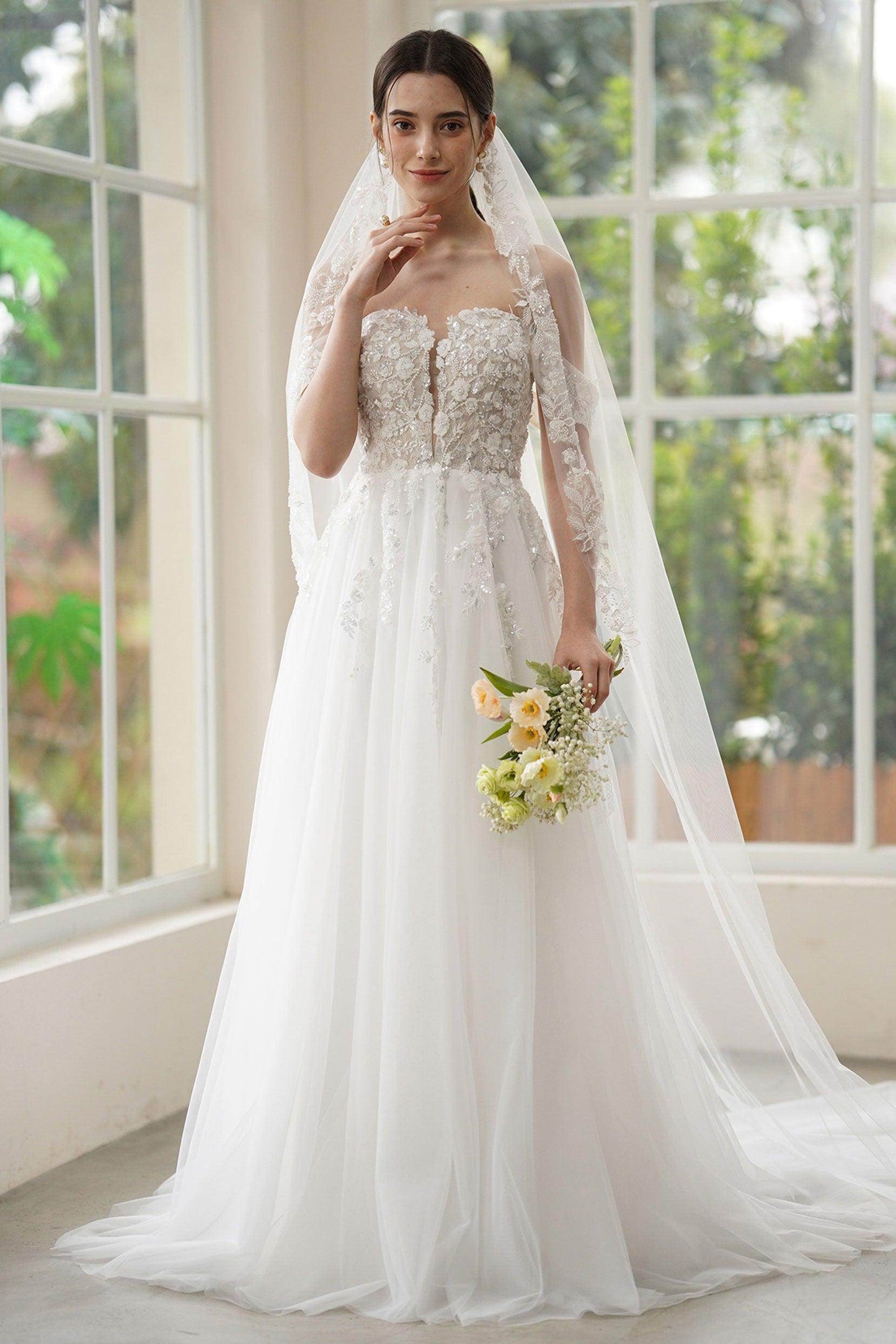 A-Line Sweep-Brush Train Lace Tulle Wedding Dress CW3314 - COCOMELODY