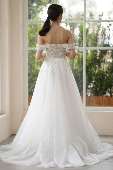 A-Line Sweep-Brush Train Lace Tulle Wedding Dress CW3314 - COCOMELODY