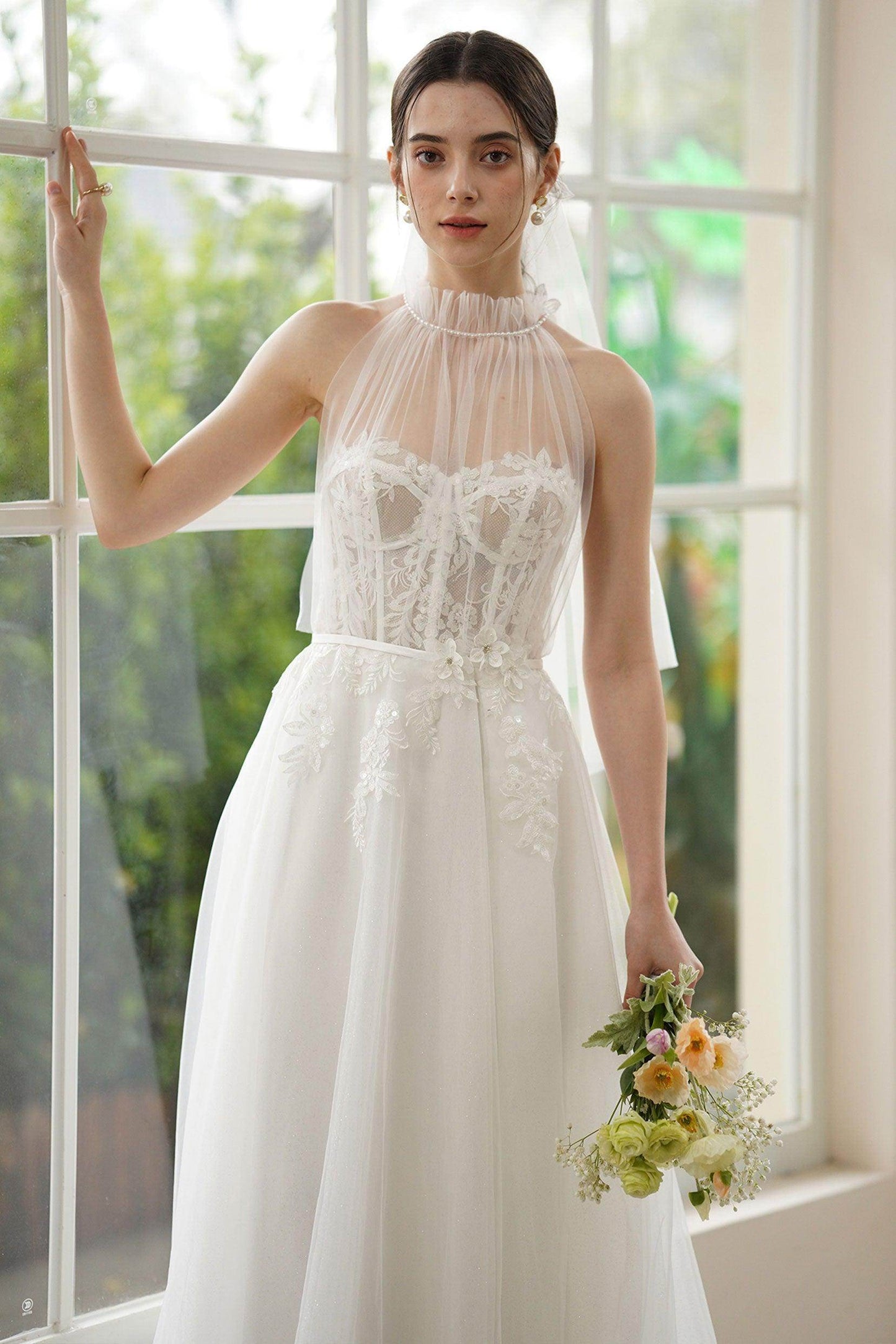 A-Line Sweep-Brush Train Lace Tulle Wedding Dress CW3315 - COCOMELODY
