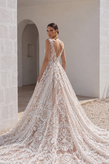 A-Line Chapel Train Tulle Lace Gothic Wedding Dress LD5190