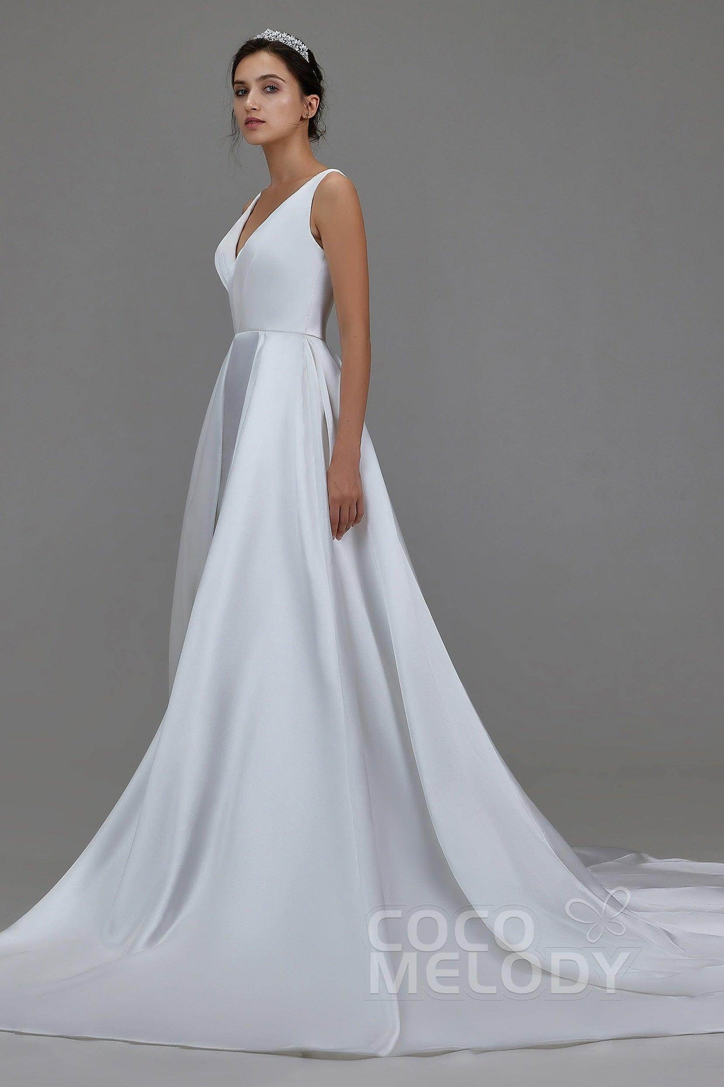 A-Line Chapel Train Pearl yarn Wedding Dress LD5803 - COCOMELODY