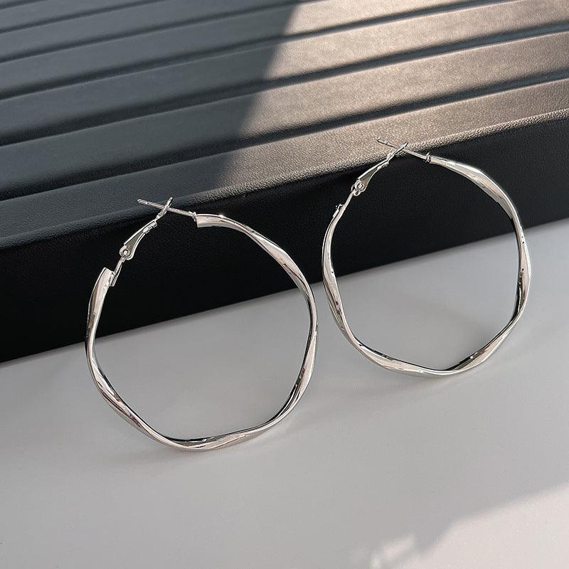 Mobius earrings Hoop earrings 810099306103 - COCOMELODY