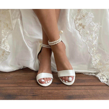 White Pearl Ankle Strap Round Block Heel Sandals 709190758540 - COCOMELODY