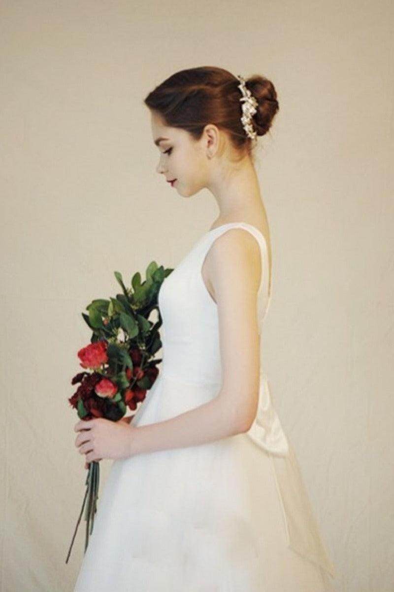 A-Line Floor Length Tulle Wedding Dress 676659628221 - COCOMELODY