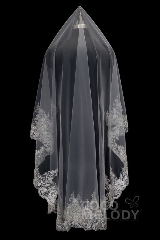 One-tier Lace Edge Tulle Waltz Veils with Appliques AV160026