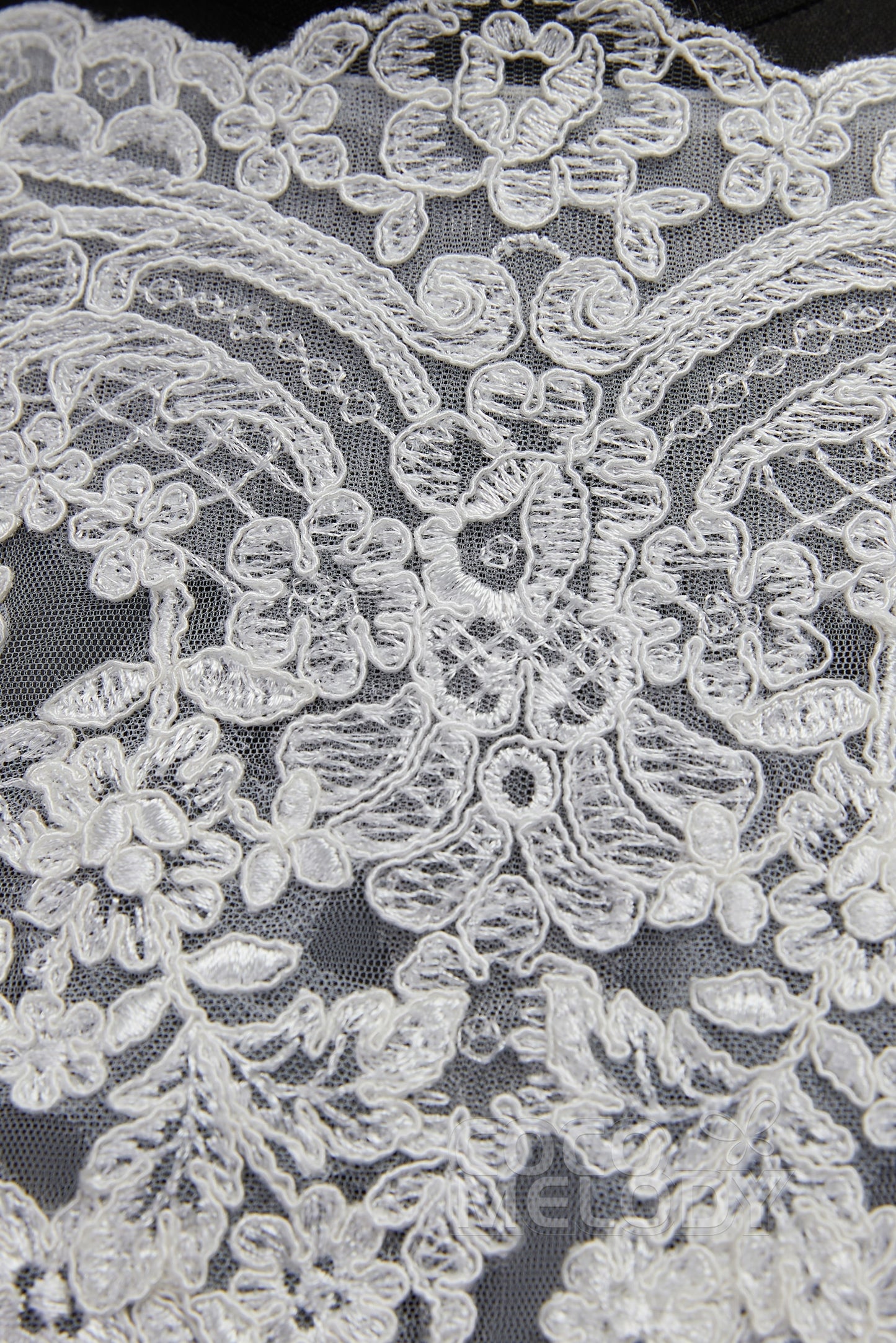 Timeless Ivory Lace Cap Sleeve Wedding Wrap CX0015003