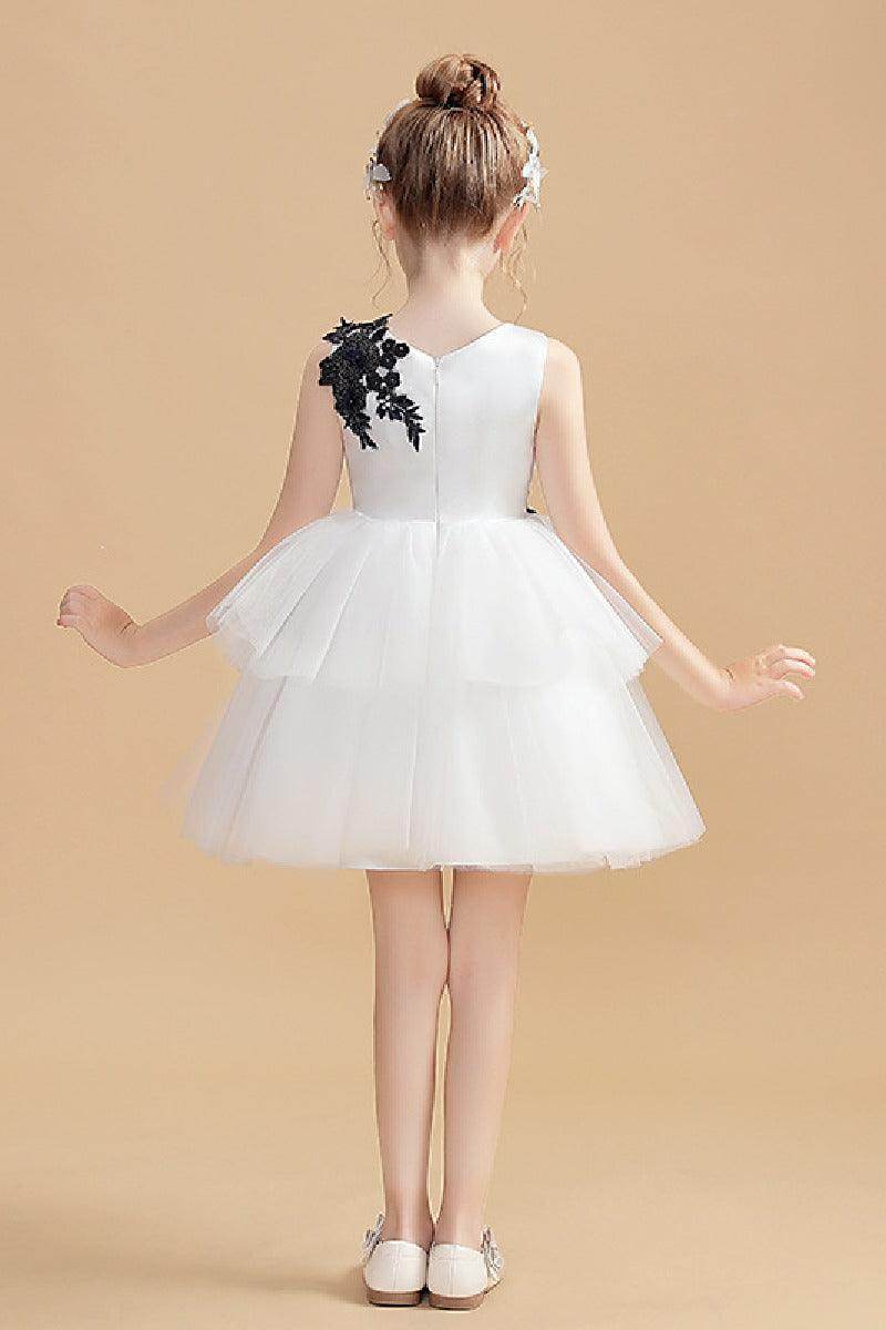 Ball Gown/Princess Scoop Neck Mini Lace Tulle Flower Girl Dress With Appliqued Lace 760504883601 - COCOMELODY