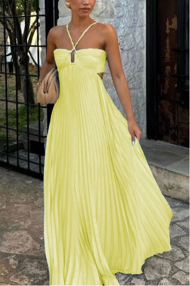 A-Line Floor Length Silk-Like Pleated Wedding Guest Dress Halter Lace-Up Corset COCMELODY 899021324958 COCOMELODY A-Line Floor Length Silk-Like Pleated Wedding Guest Dress Halter Lace-Up Corset COCMELODY 899021324958 COCOMELODY