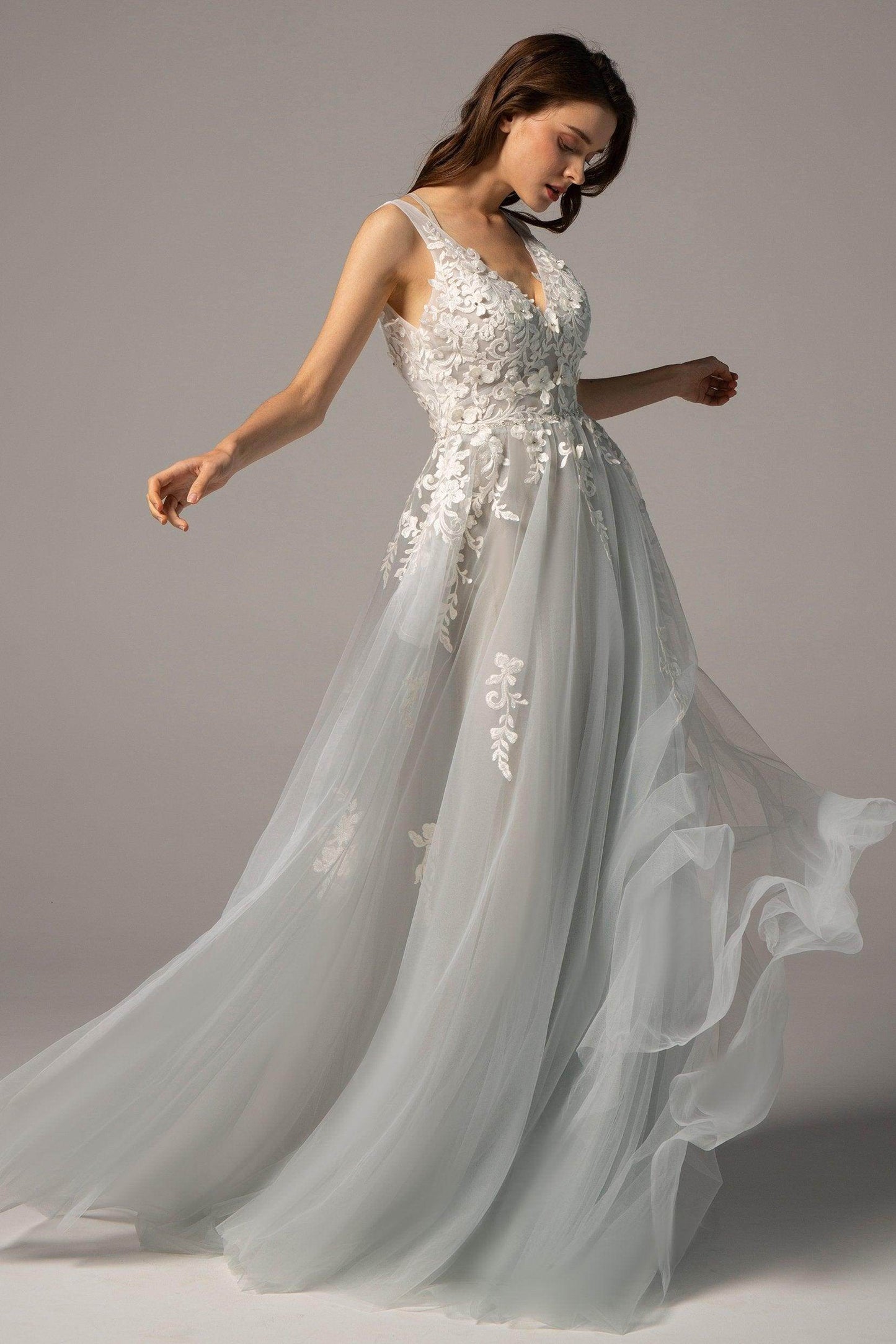 A-Line Court Train Tulle Wedding Dress CW2325 - COCOMELODY