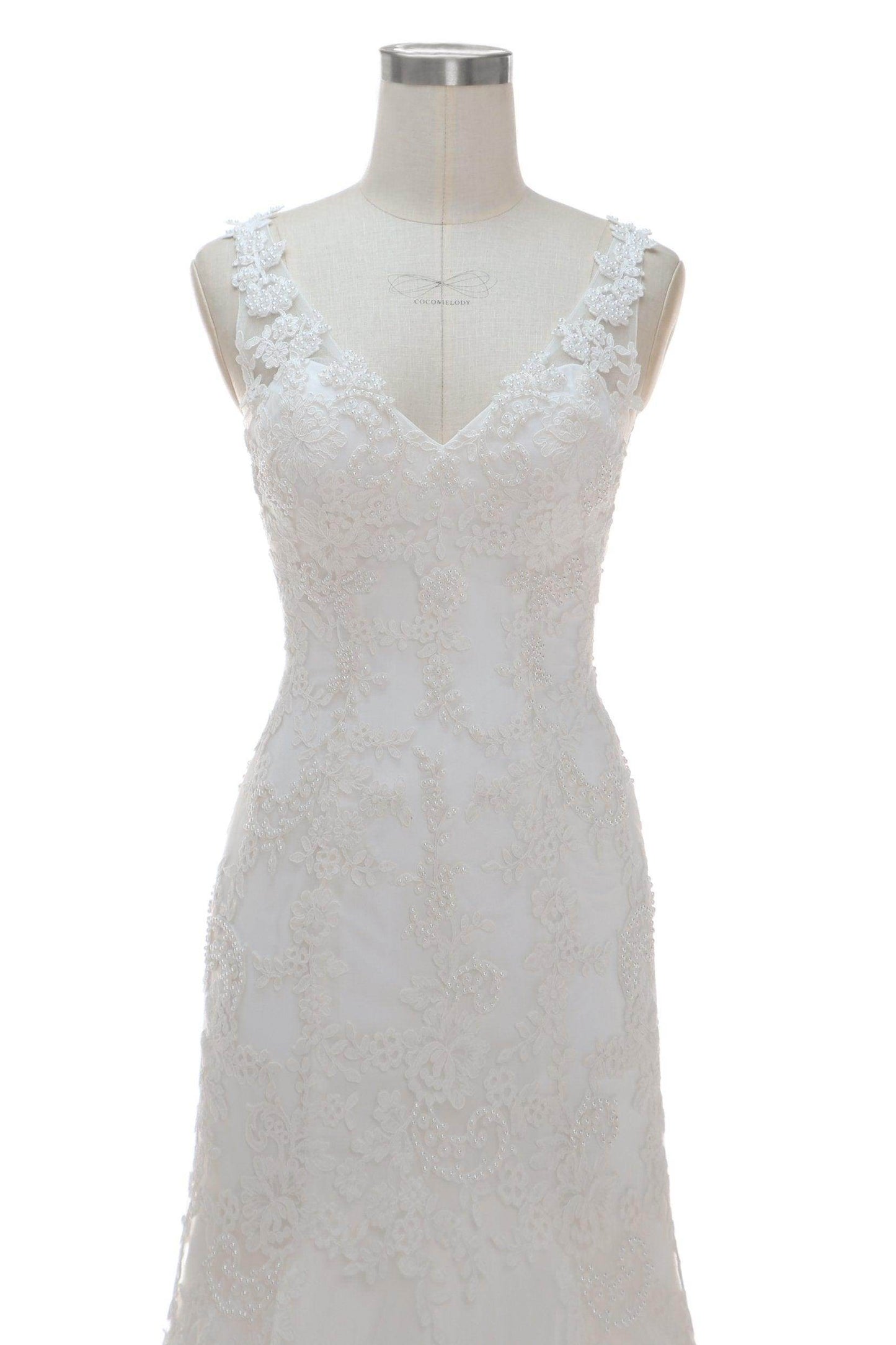 Trumpet-Mermaid Court Train Tulle Wedding Dress CW2330 - COCOMELODY