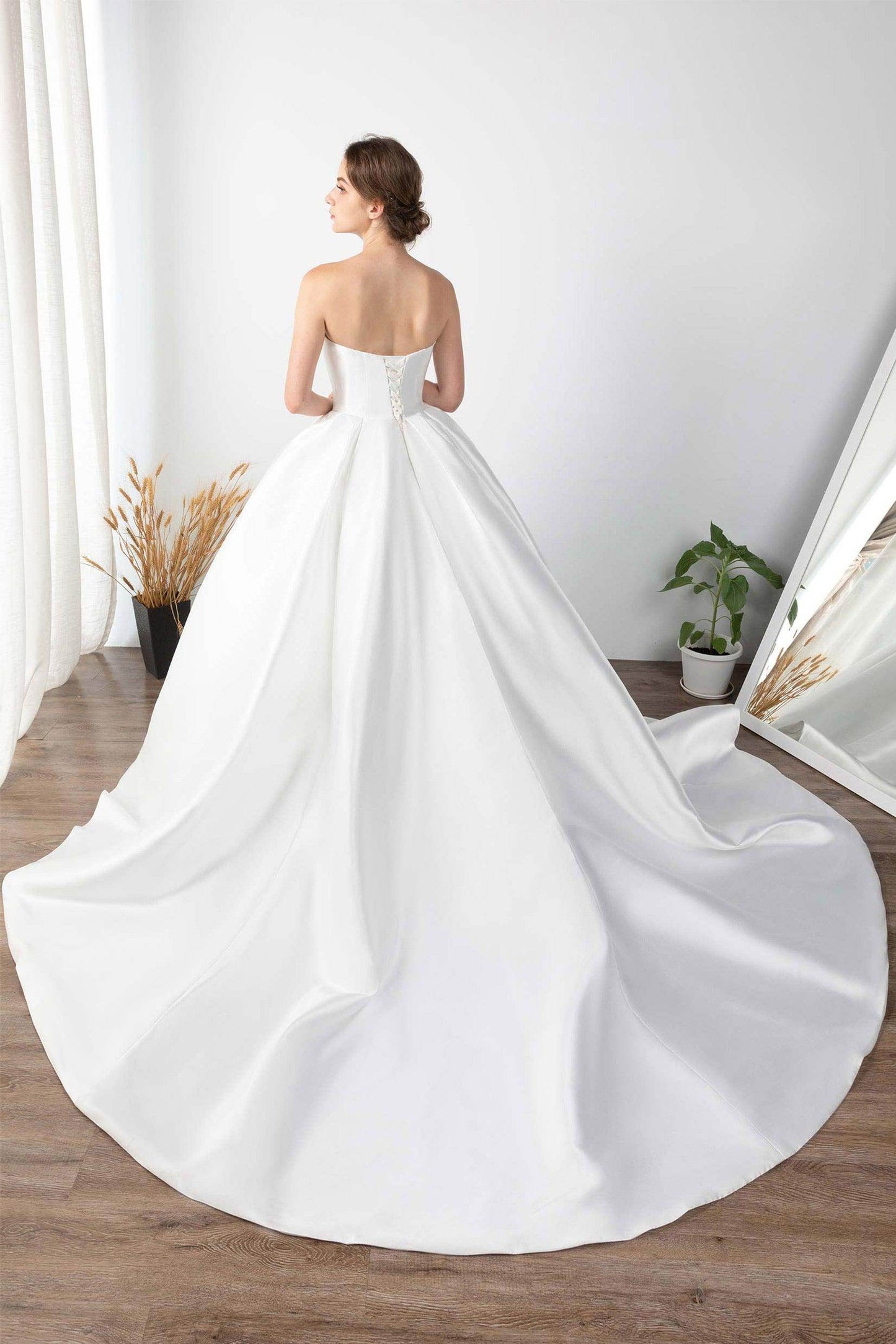 Princess Court Train Mikado Wedding Dress CW2520 - COCOMELODY