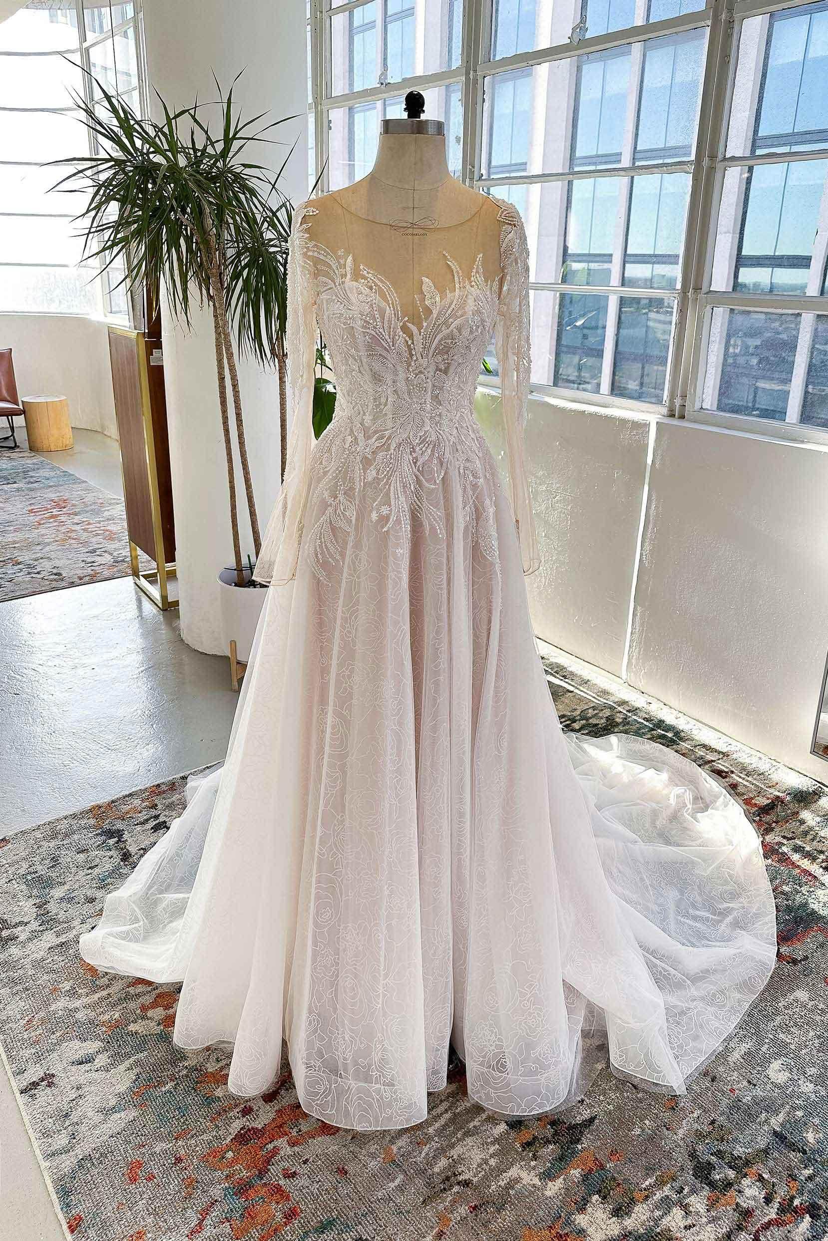 A-Line Bateau Court Train Sparkle Lace Wedding Dress COCOMELODY CW3003, 45 Days / Ivory/Medium Nude / US16-UK18-EUR46 A-Line Bateau Court Train Sparkle Lace Wedding Dress COCOMELODY CW3003, 45 Days / Ivory/Medium Nude / US16-UK18-EUR46