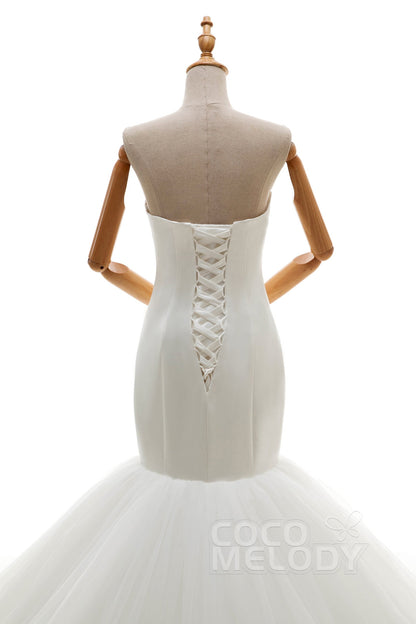 Trumpet-Mermaid Chapel Train Tulle Wedding Dress CWLT16008