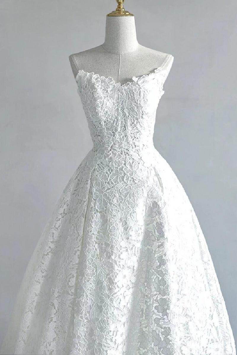 A-Line Sweep-Brush Train Lace Wedding Dress 828423890551 - COCOMELODY