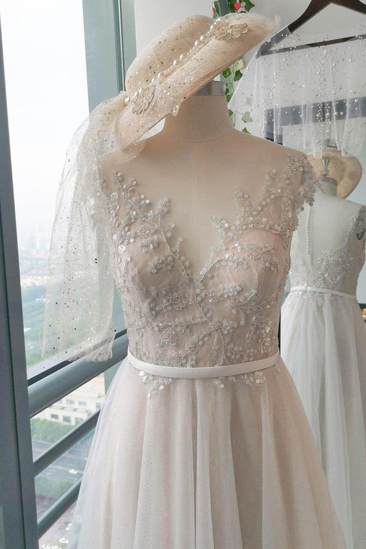 A-Line Sweep-Brush Train Lace Tulle Wedding Dress CW2739 - COCOMELODY
