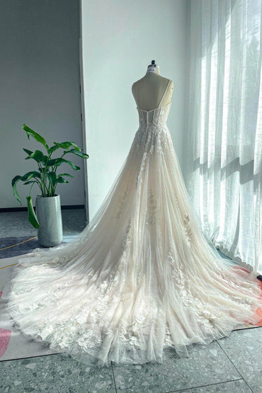A-Line Court Train Lace Tulle Wedding Dress CW3140 - COCOMELODY