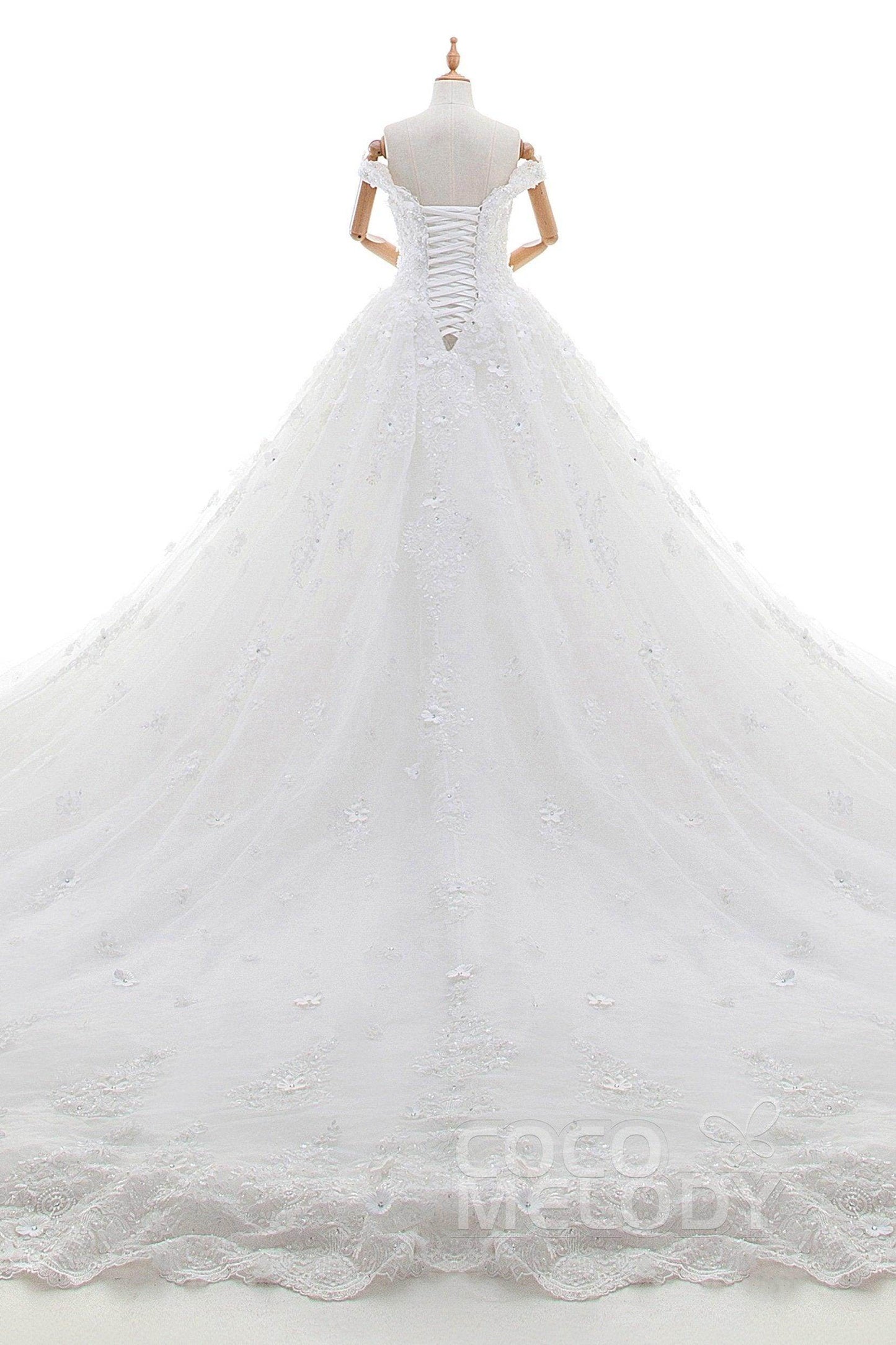 Princess Cathedral Train Tulle and Lace Wedding Dress LD4349 - COCOMELODY