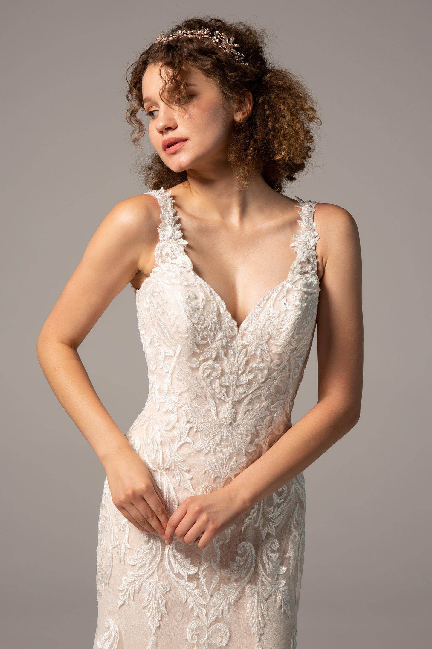 Trumpet-Mermaid Cathedral Train Tulle Wedding Dress CW2375 - COCOMELODY