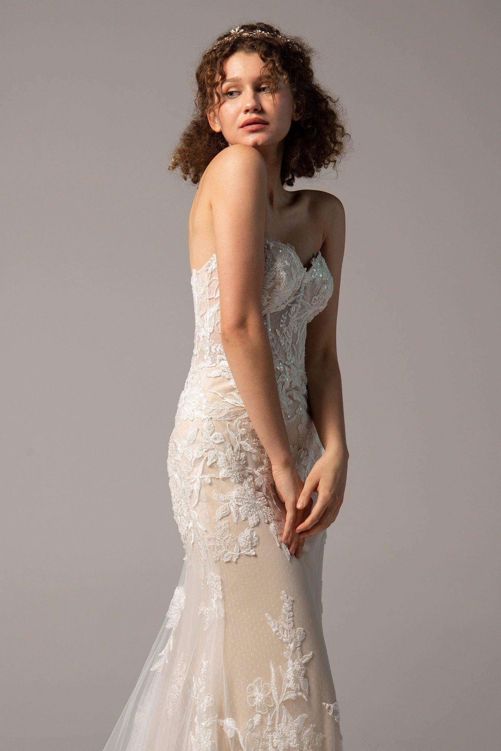 Trumpet Court Train Tulle Knitted Wedding Dress CW2360 - COCOMELODY