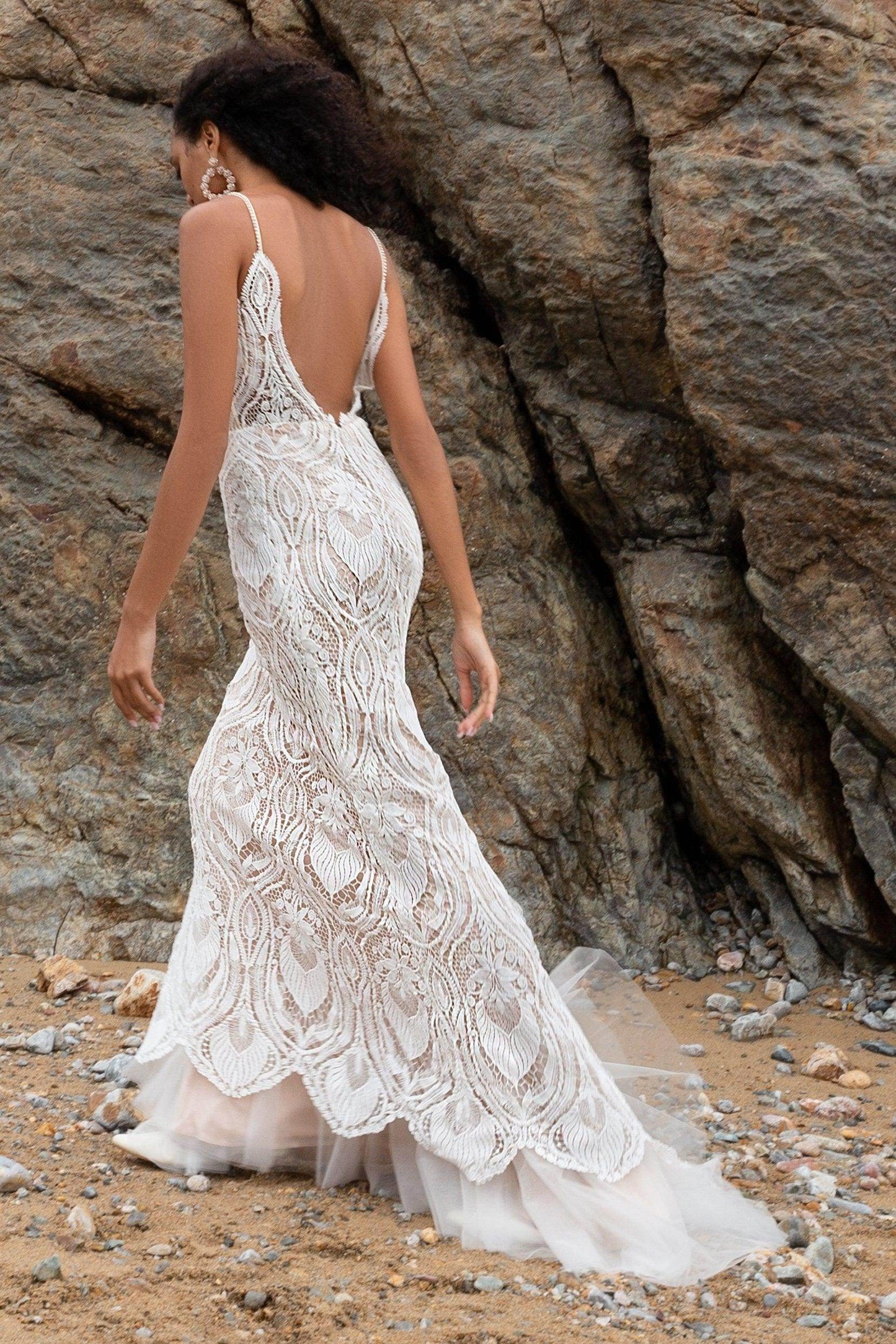 Trumpet Sweep-Brush Train Chiffon Lace Wedding Dress CW2221 - COCOMELODY