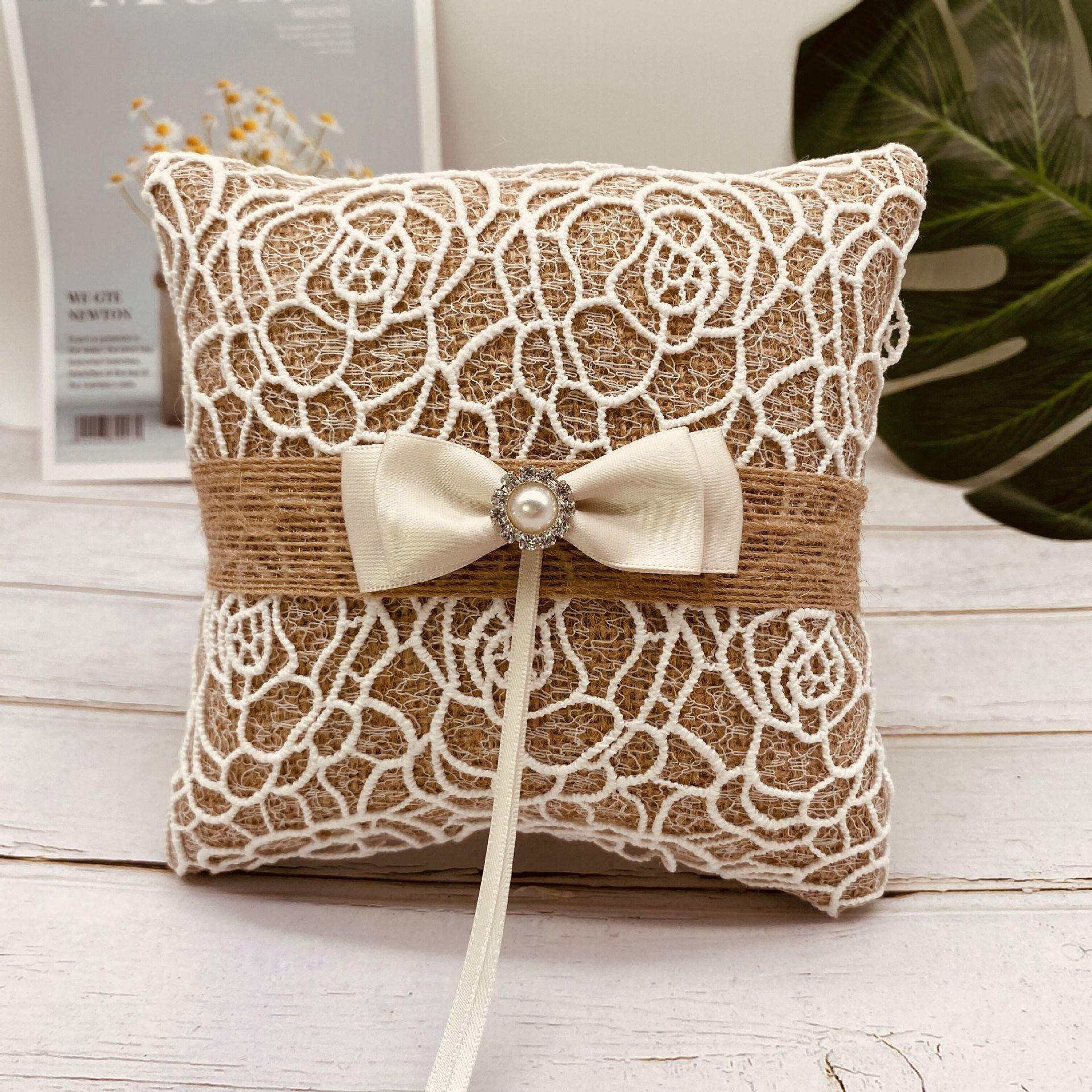 Pearl bow ring pillow 618992788031 - COCOMELODY