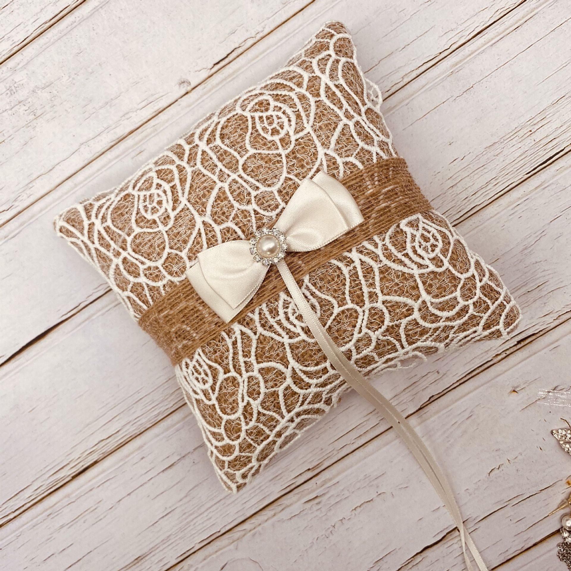 Pearl bow ring pillow 618992788031 - COCOMELODY