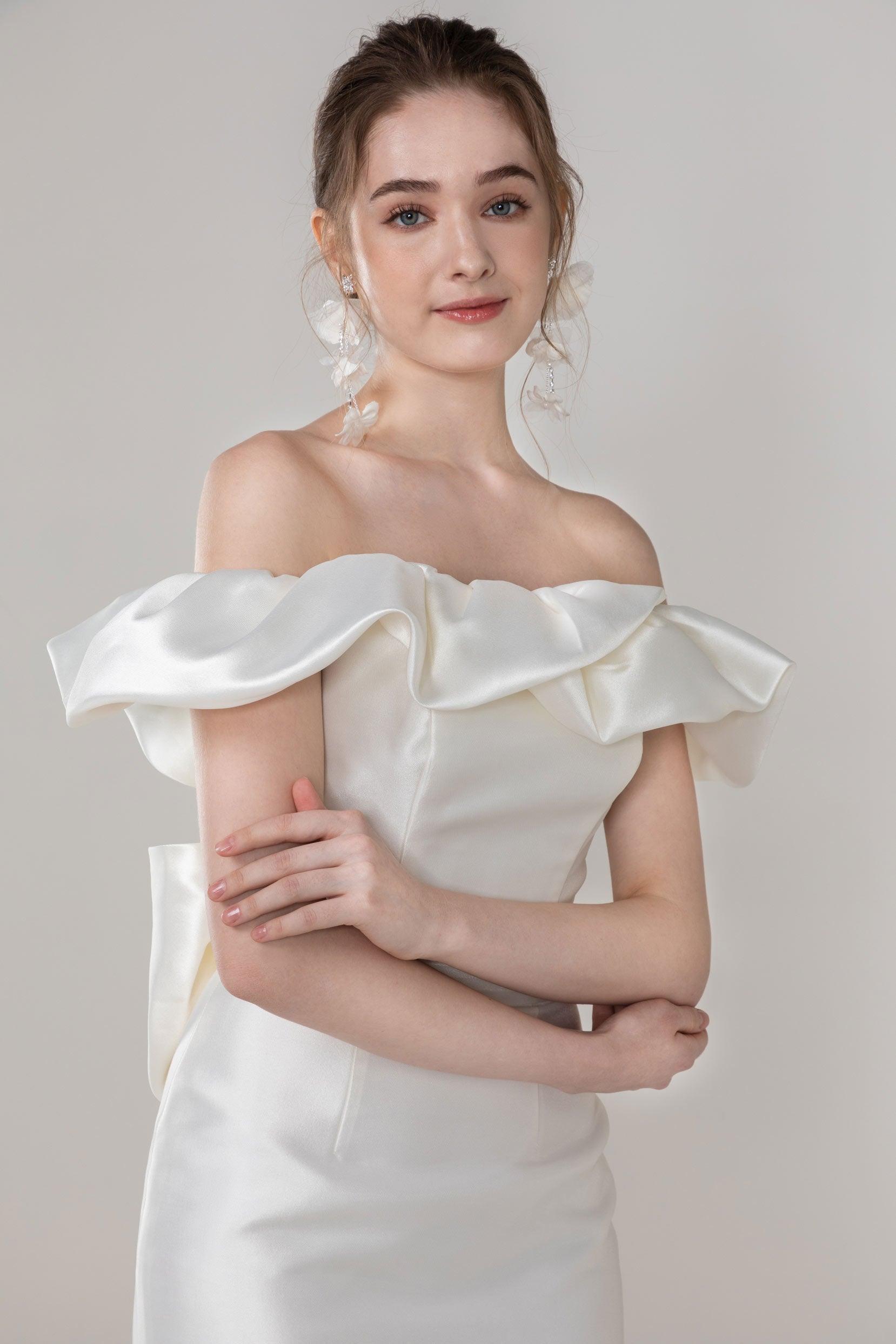 Trumpet-Mermaid Court Train Mikado Wedding Dress CW2522 - COCOMELODY