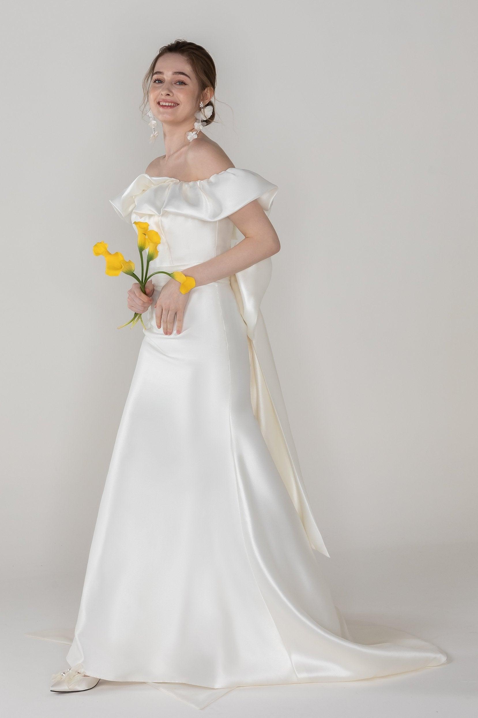 Trumpet-Mermaid Court Train Mikado Wedding Dress CW2522 - COCOMELODY