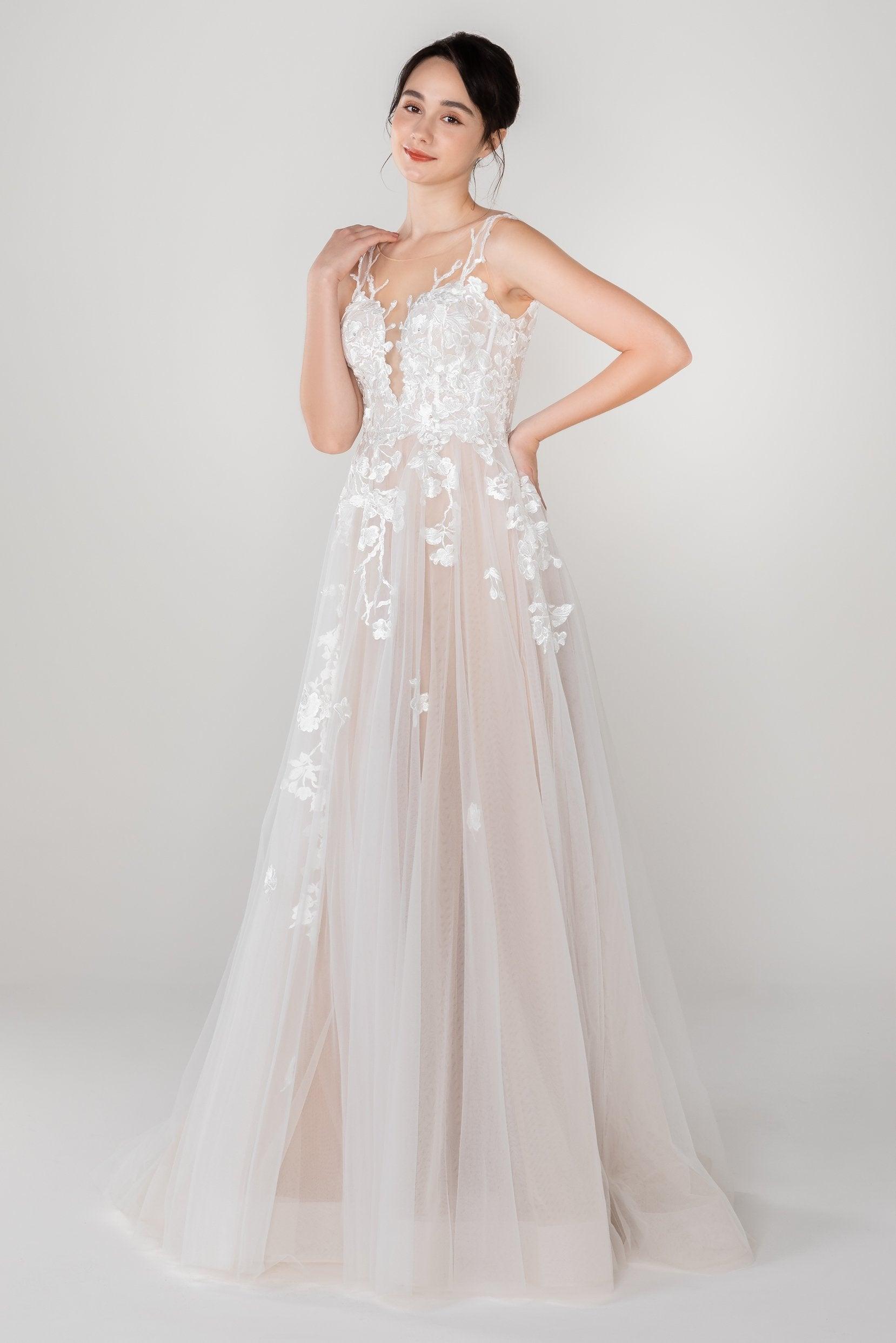 A-Line Sweep-Brush Train Tulle Lace Wedding Dress CW2534 - COCOMELODY