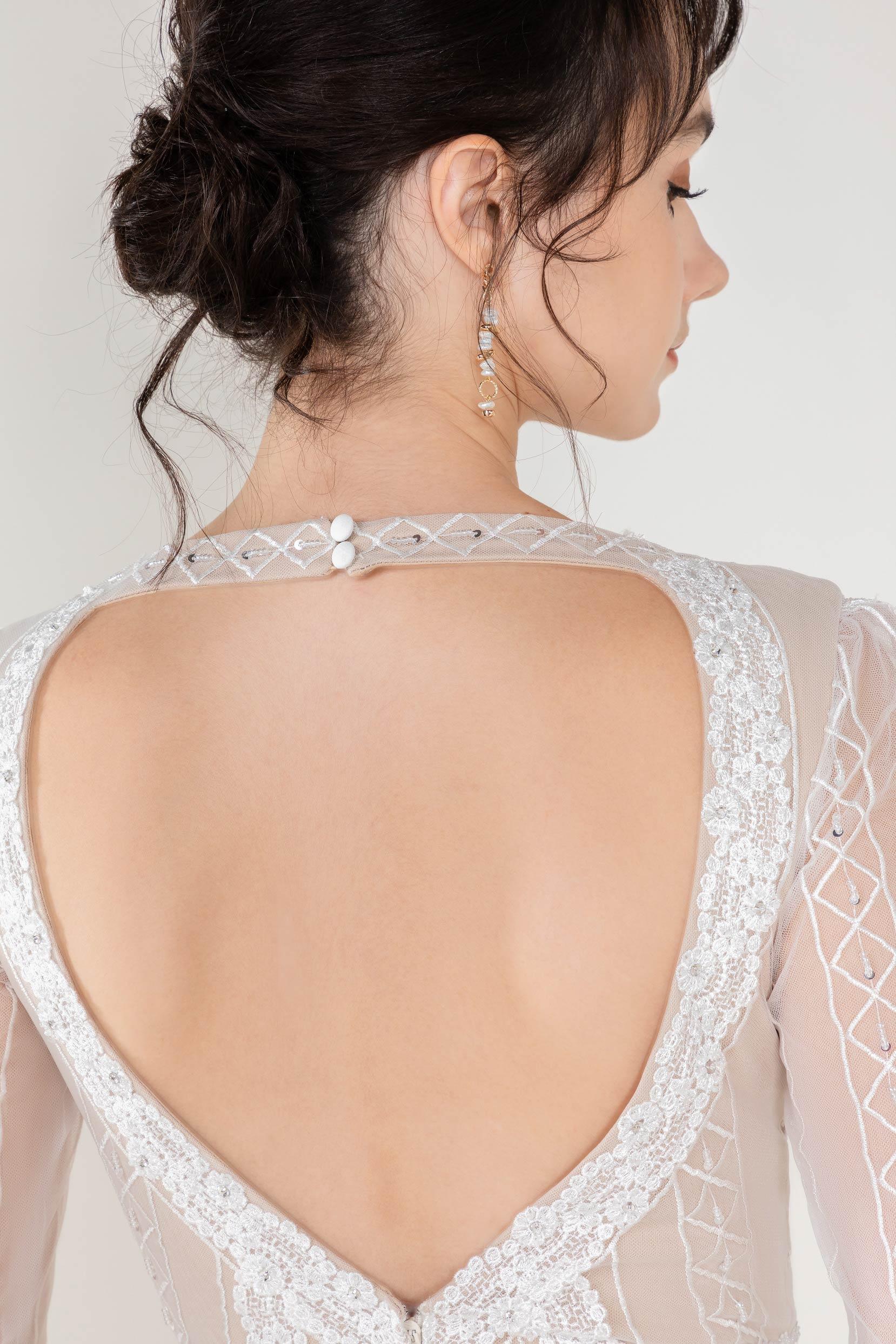 Trumpet-Mermaid Court Train Lace Wedding Dress CW2532 - COCOMELODY