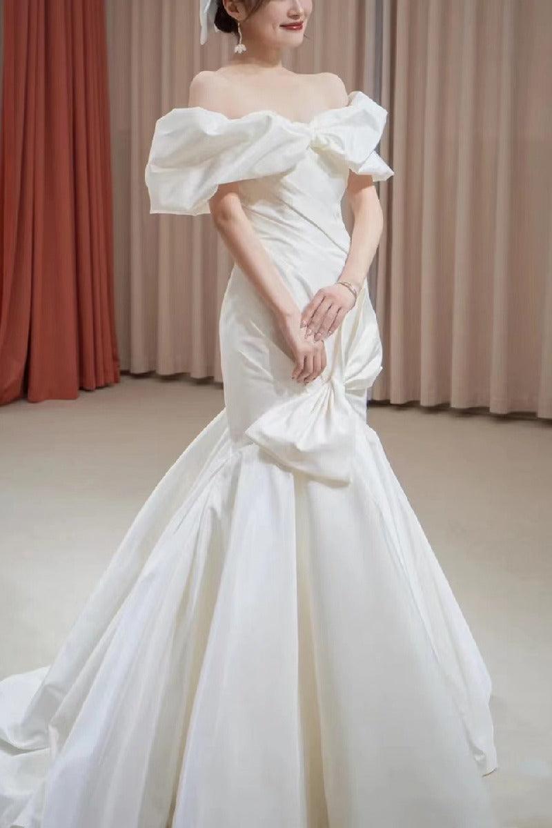 Trumpet-Mermaid Sweep-Brush Train Satin Wedding Dress 676063040132 - COCOMELODY