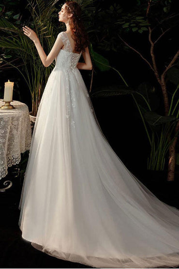 A-Line Sweep-Brush Train Lace Tulle Wedding Dress 639357461992 - COCOMELODY
