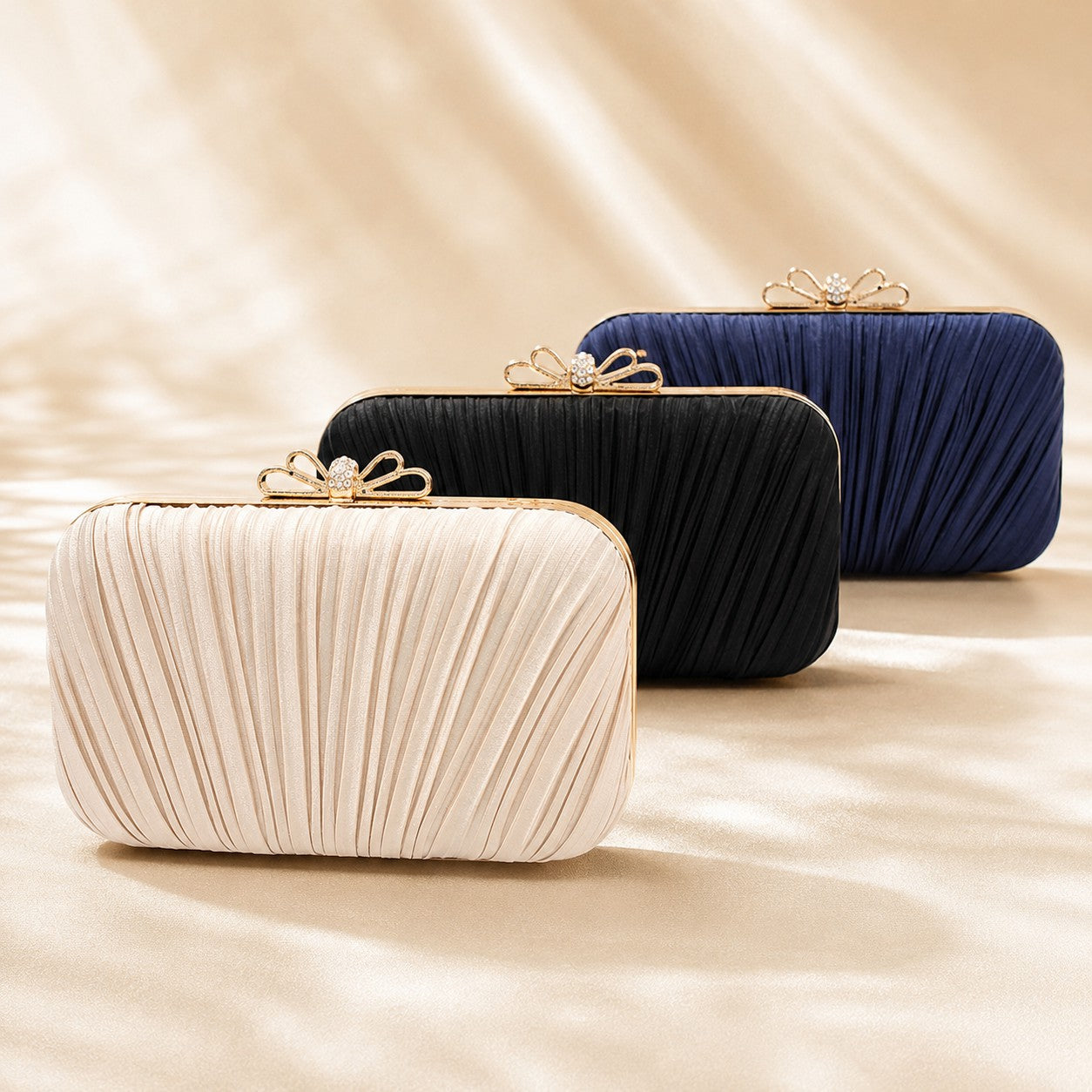 Pleated hand dinner bag Banquet bag Lady socialite evening gown bag 607095743182