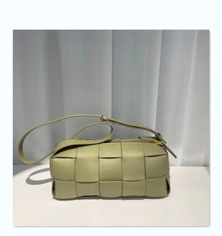 Woven bag Carrying pillow bag 712396694013 - COCOMELODY