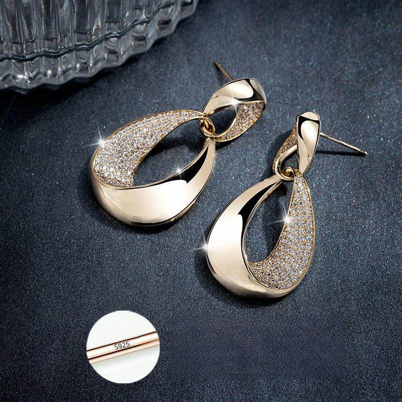 Atmospheric gold unique earring girl 636352115977 - COCOMELODY