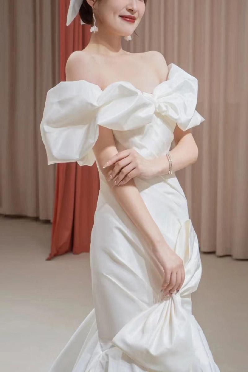 Trumpet-Mermaid Sweep-Brush Train Satin Wedding Dress 676063040132 - COCOMELODY
