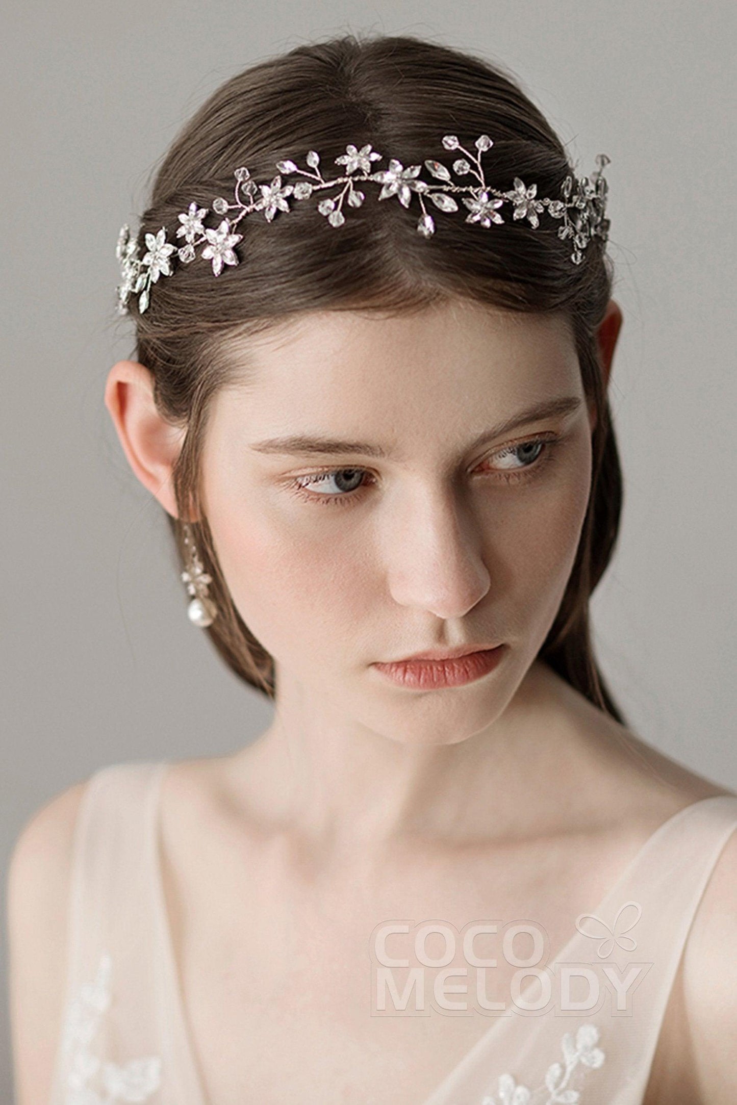 Fashion Alloy Headbands with Crystals AH18009