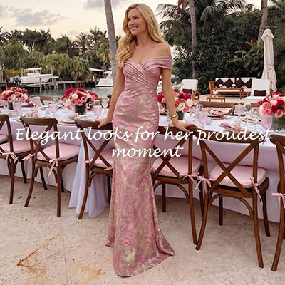7 Hacks for Keeping Your Strapless Wedding Dress from Falling Down COCOMELODY 7 Hacks for Keeping Your Strapless Wedding Dress from Falling Down COCOMELODY