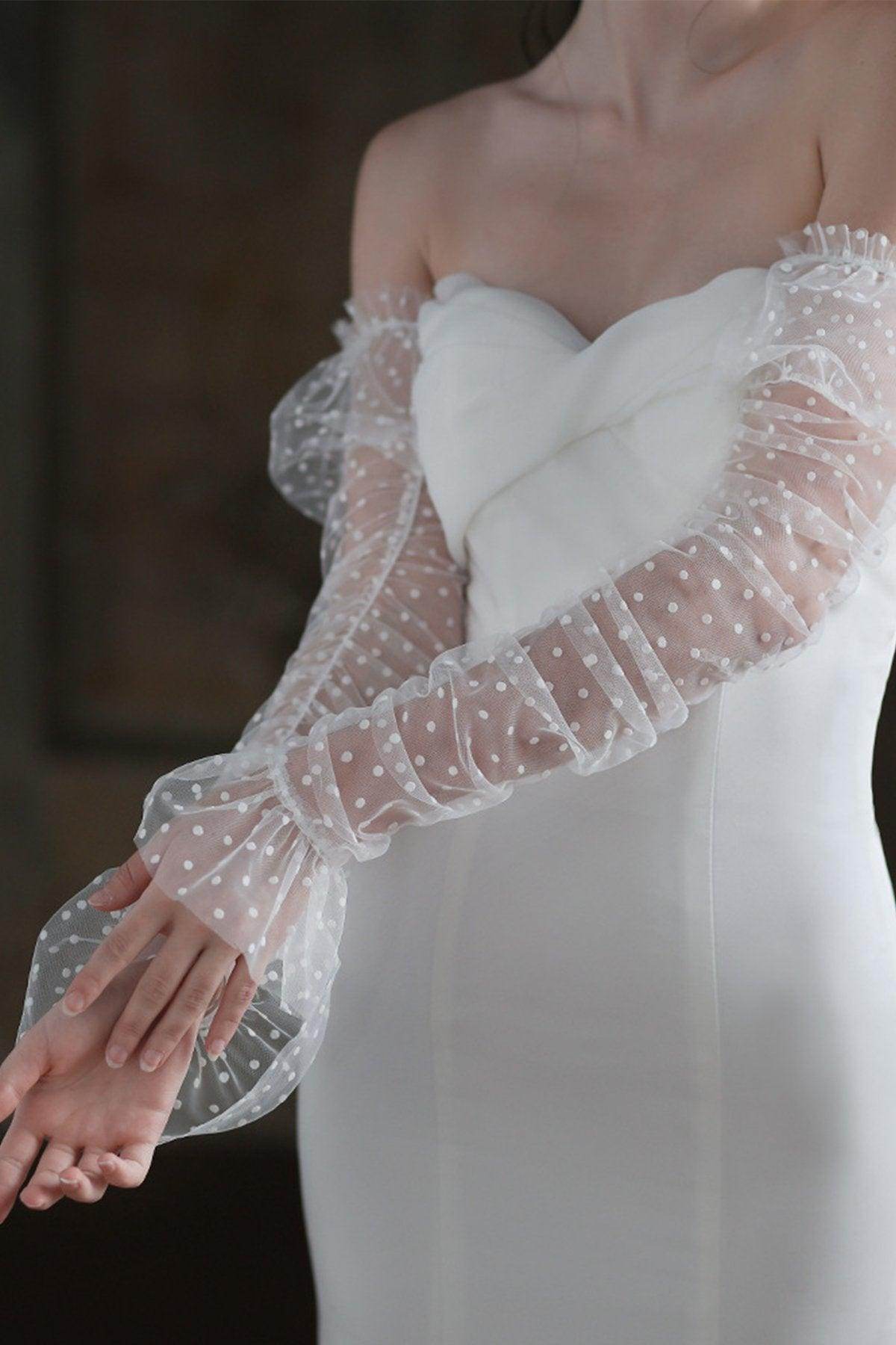 Fingerless Opera Length Tulle Wedding Gloves with Ruffles CD0099