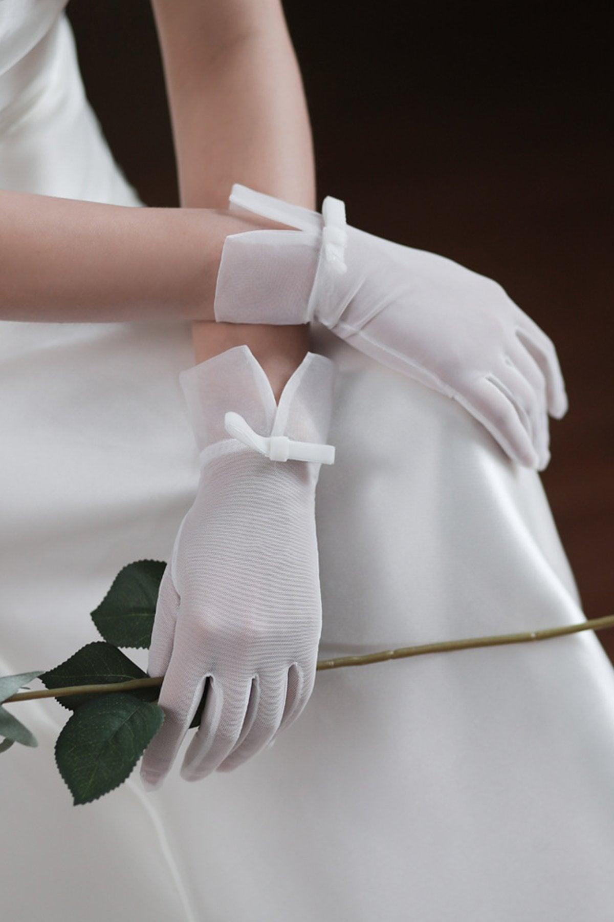 Fingertips Wrist Length Tulle Wedding Gloves CD0101 - COCOMELODY