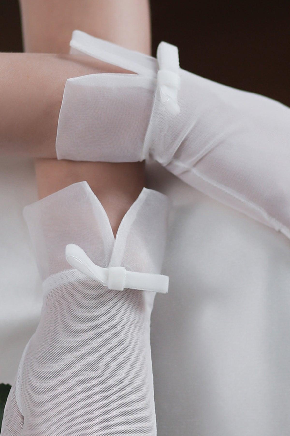 Fingertips Wrist Length Tulle Wedding Gloves CD0101 - COCOMELODY