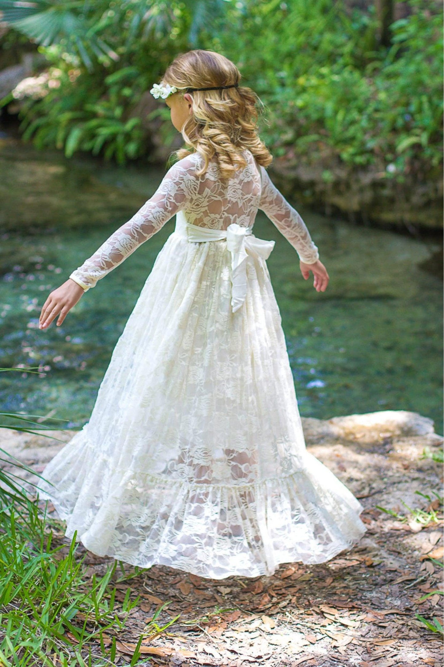 A-Line Floor Length Tulle Lace Flower Girl Dress CF0297