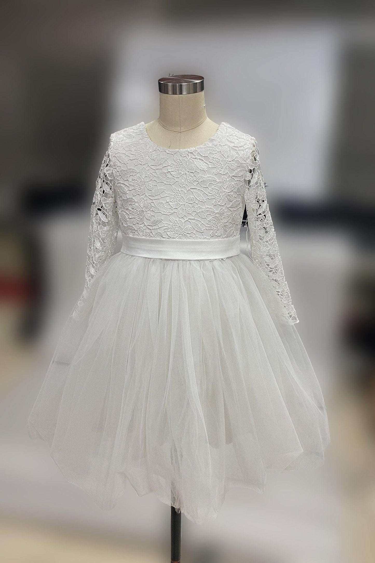 A-Line Tea Length Tulle Lace Flower Girl Dress CF0347