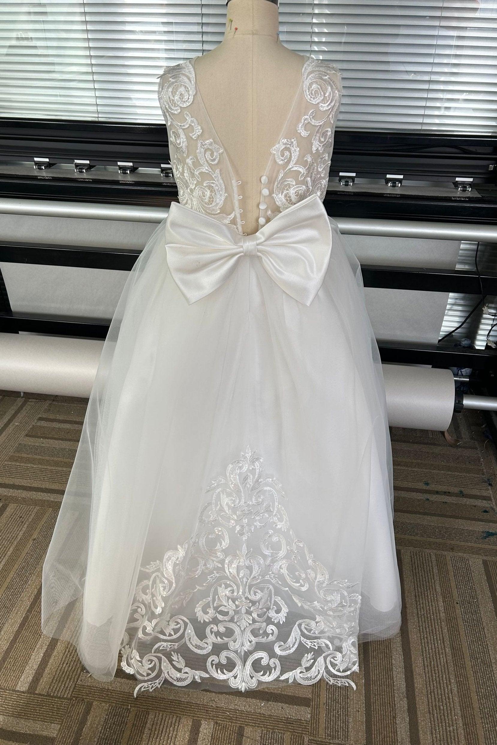 Ball Gown Floor Length Tulle Lace Flower Girl Dress CF0348 - COCOMELODY