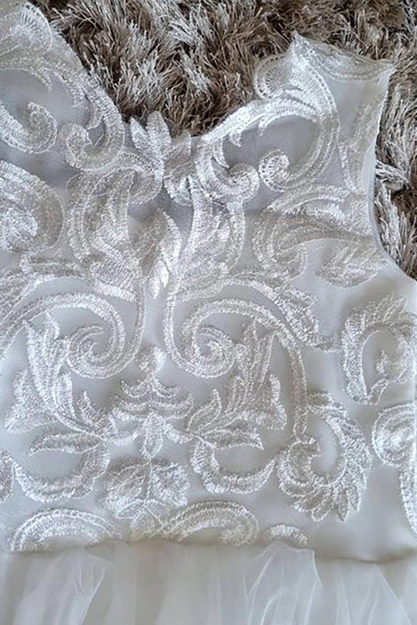 Ball Gown Floor Length Tulle Lace Flower Girl Dress CF0348 - COCOMELODY