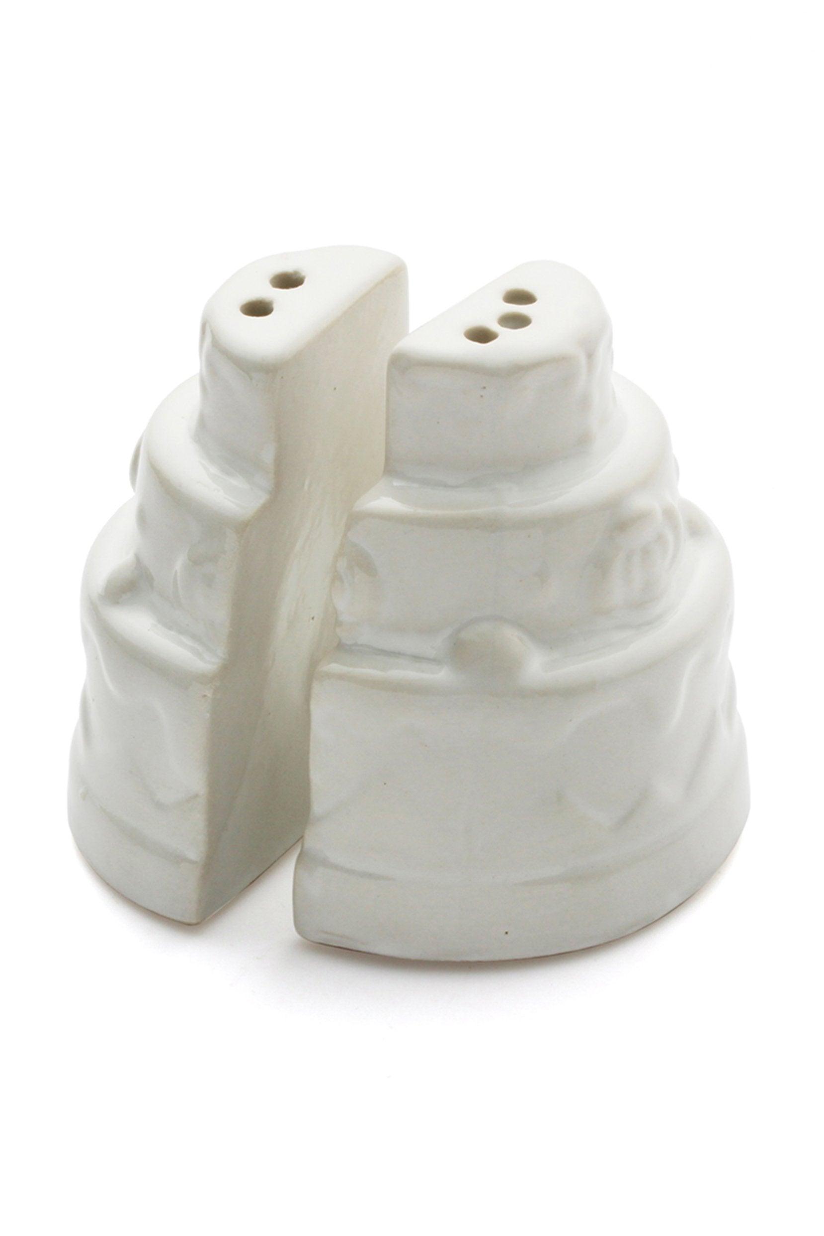 White Cake Salt and Pepper Shakers Set CGF0177 (Set of 6 pcs) - COCOMELODY