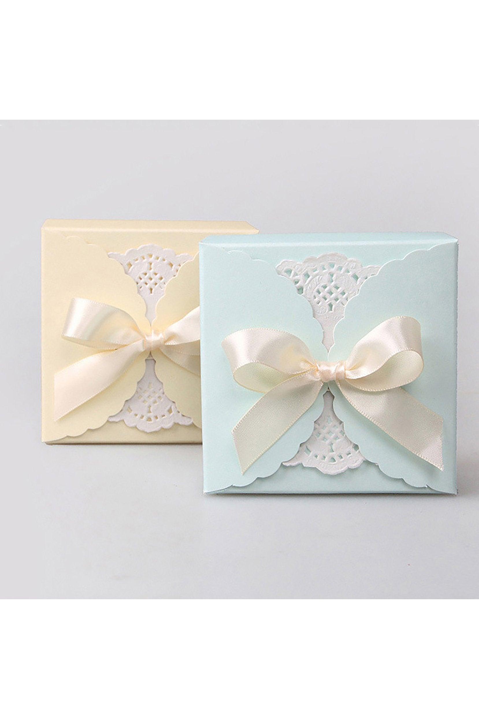 Light Blue/Yellow Favor Boxes CGF0239 (Set of 12 pcs) - COCOMELODY