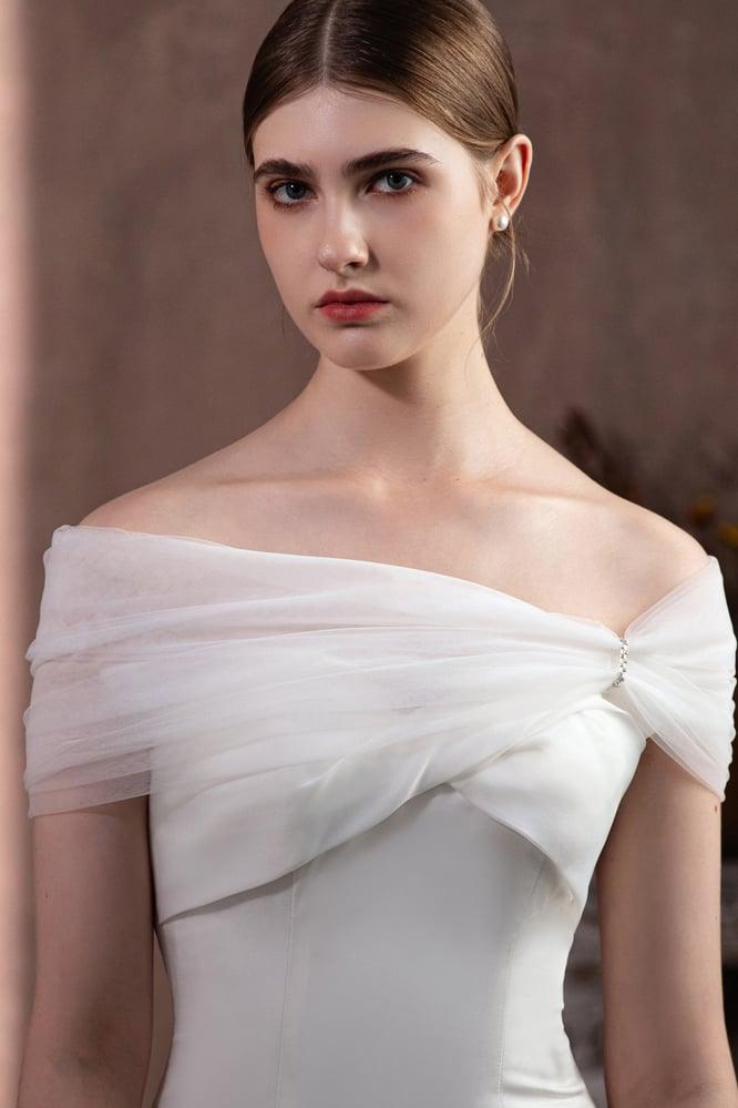 Tulle Shawl with Clasp CJ0117 - COCOMELODY
