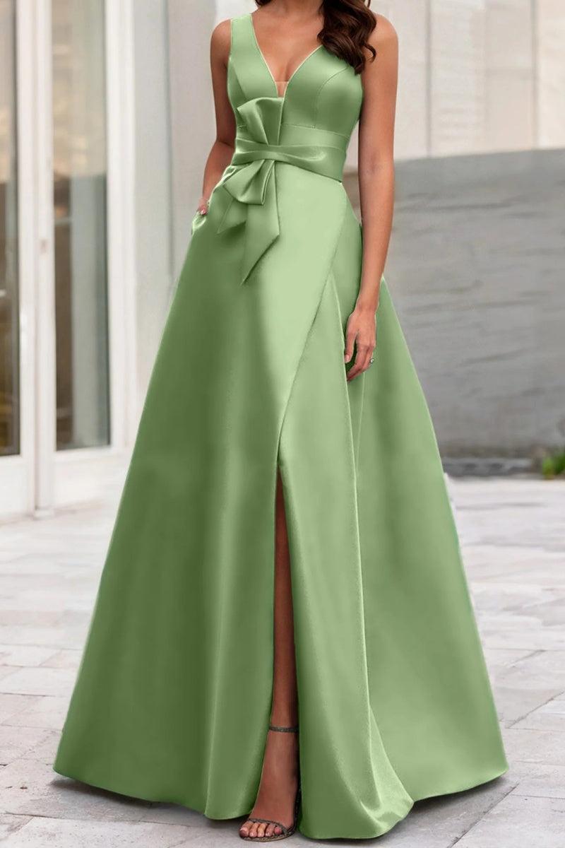 A Line V Neck Sleeveless Mother Of The Bride Dresses CM0341 - COCOMELODY