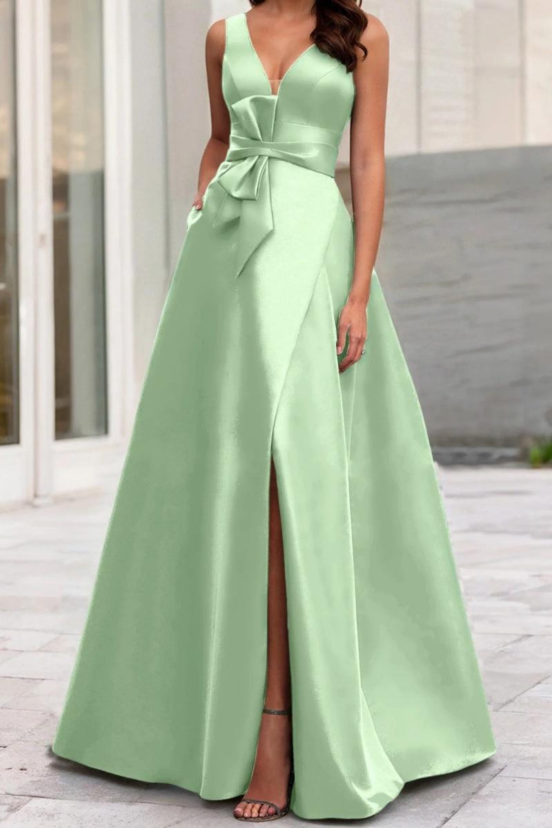 A Line V Neck Sleeveless Mother Of The Bride Dresses CM0341 - COCOMELODY